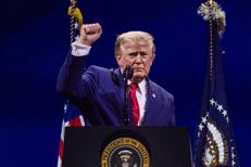 4 luglio, Trump: 