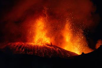 Ultime immagini dell'Etna - (Afp)
