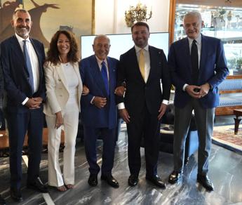 Axa a Napoli - Ufficio stampa