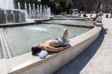 Terza ondata di caldo sull'Italia - (Ipa)