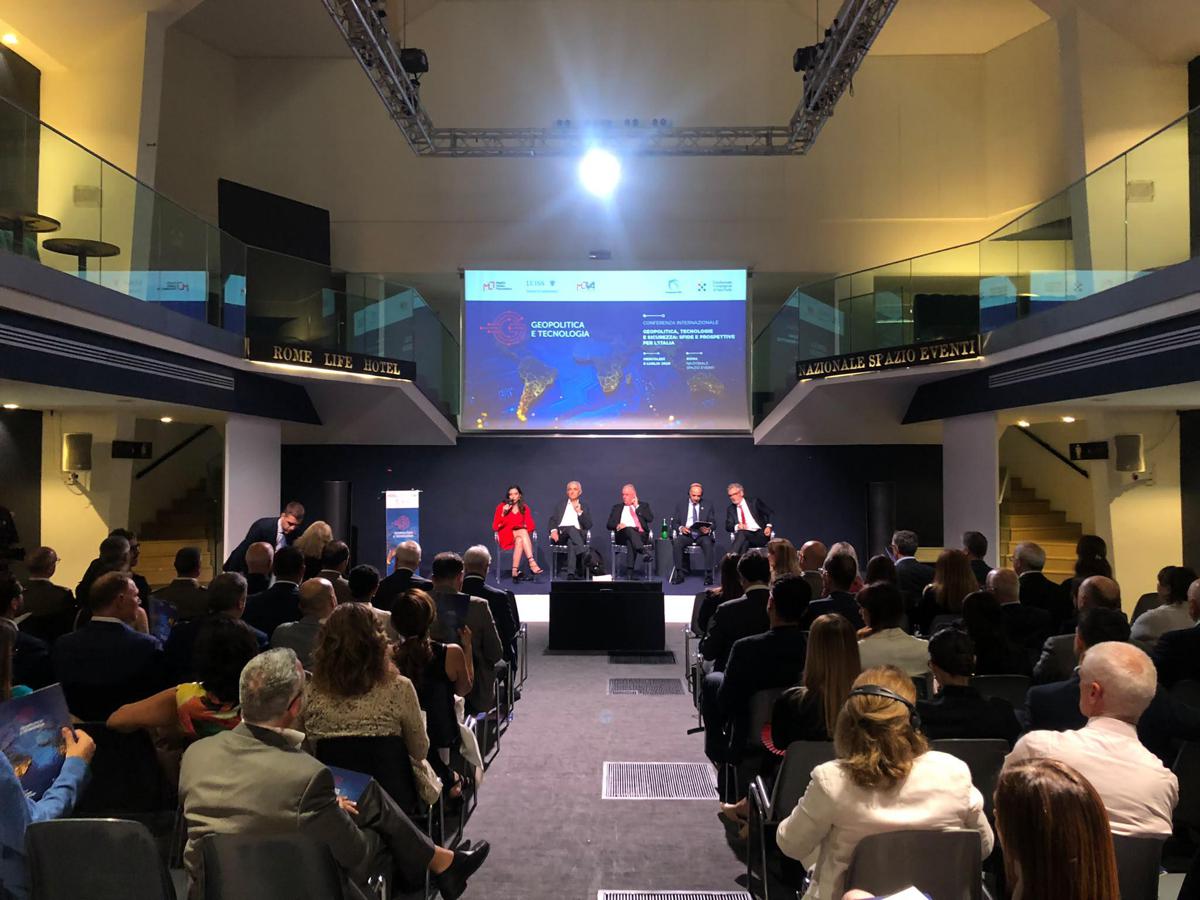 Conferenza di Med-Or a Roma, focus su tecnologie e sicurezza nel Mediterraneo