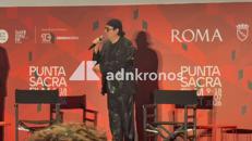 Renato Zero porta 'Ciao Nì' all'Idroscalo di Ostia: 