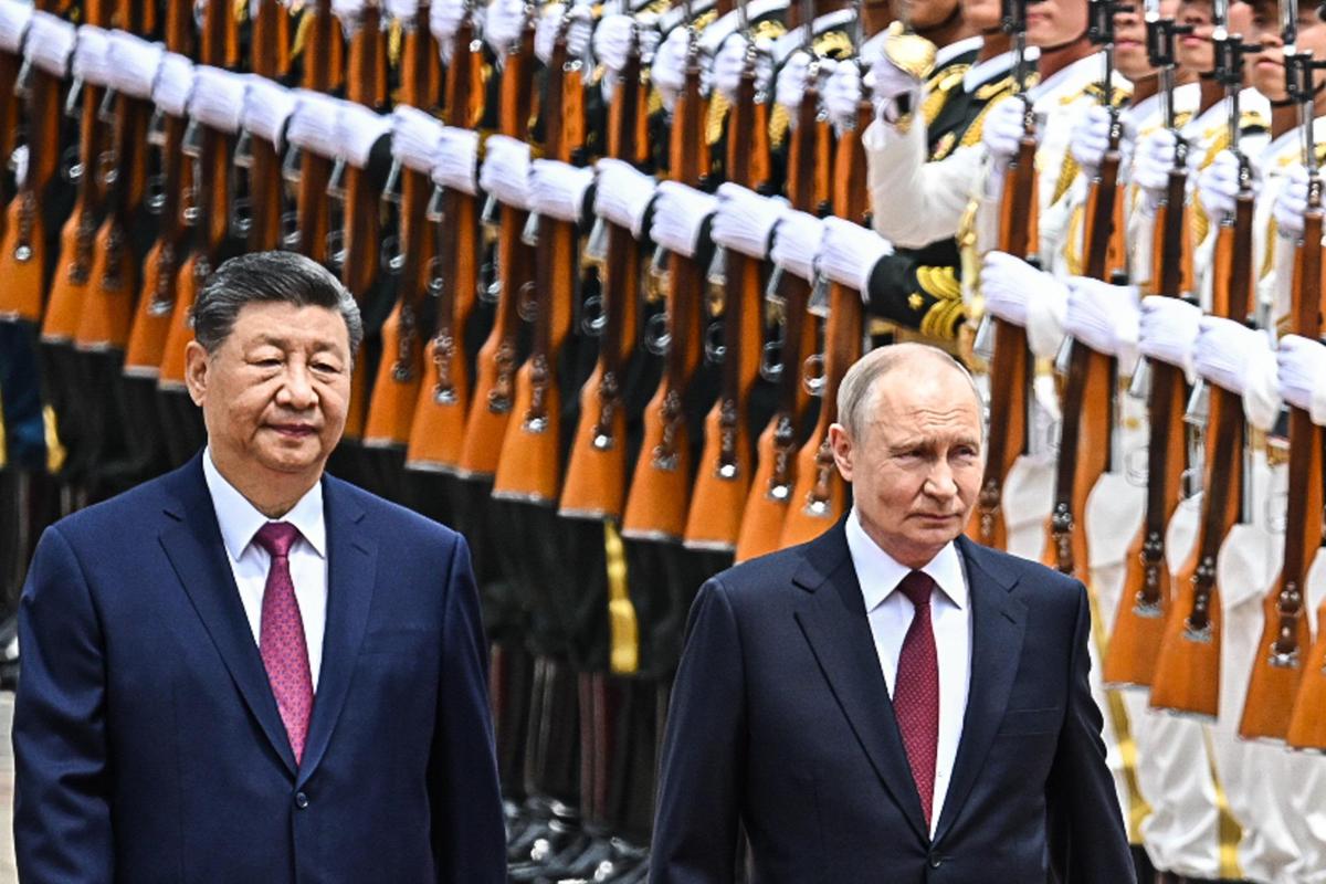 Cina e Russia, accordo militare per colpire Starlink usato dall’Ucraina