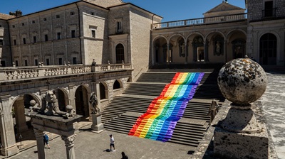 foto bandiera della pace