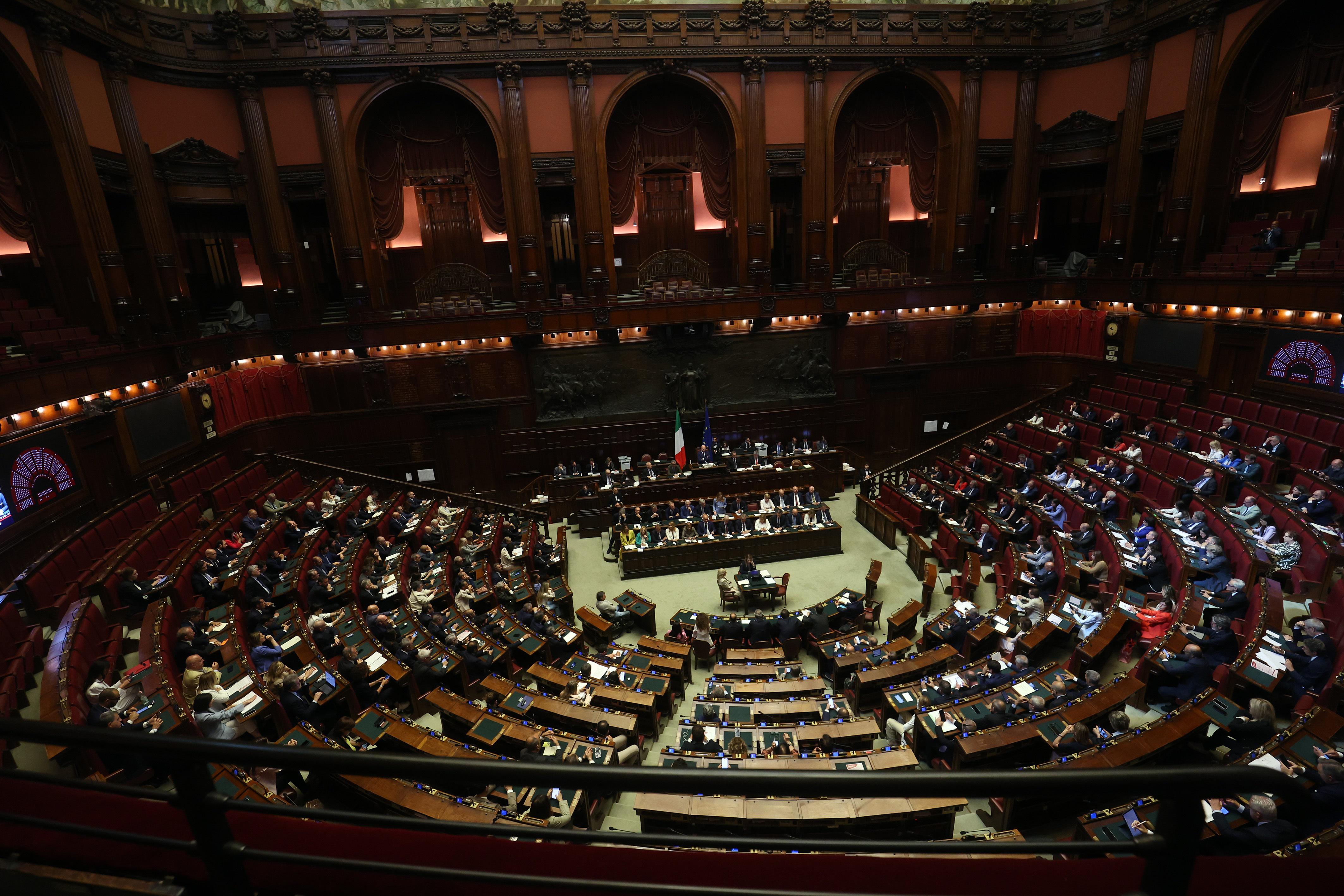 Legge elettorale, intesa sul voto dei fuorisede ma nodi restano nel centrodestra. FdI: "In aula mai divisi"