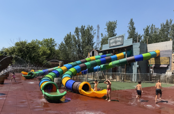 Cowboyland inaugura “San Antonio Water Valley”