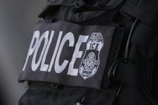 Sparatoria con agenti Ice nel Maine: uccisa una persona