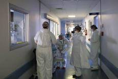 Medici durante il Covid - (Ipa)