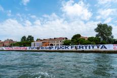 Proteste contro l'ambasciatore Usa Fertitta a Venezia - Ipa