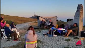 Concerto d'alta quota al sorgere del sole sulle note di Morricone, Piazzolla e Rota - Video