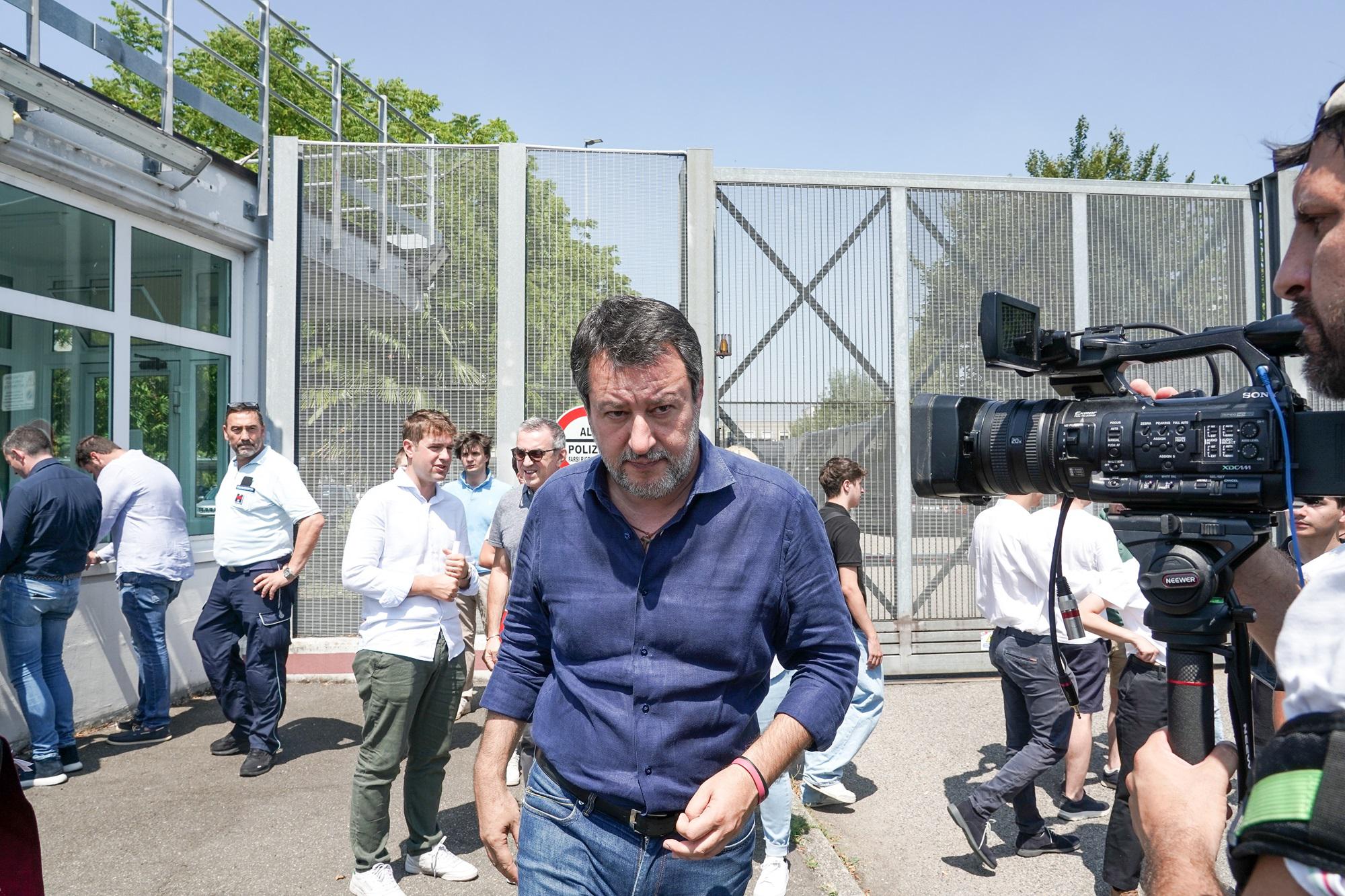 "Non punibile qualsiasi reazione", così la Lega vuole cambiare la legge sulla legittima difesa