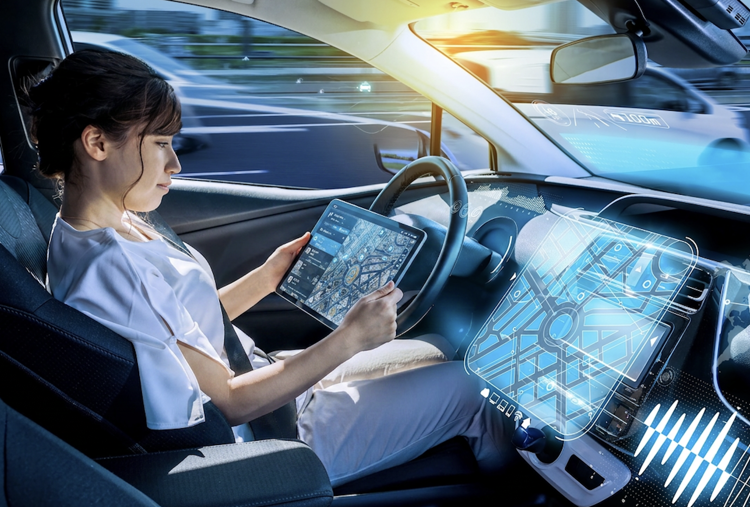 Sicurezza stradale, 9 utenti su 10 si sentono al sicuro ma gli esperti frenano
