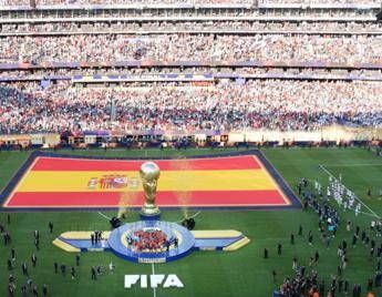 Rodri alza la coppa, Argentina si volta di spalle. In Spagna: "È una vergogna"