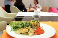 Pasto vegetariano - Fotogramma