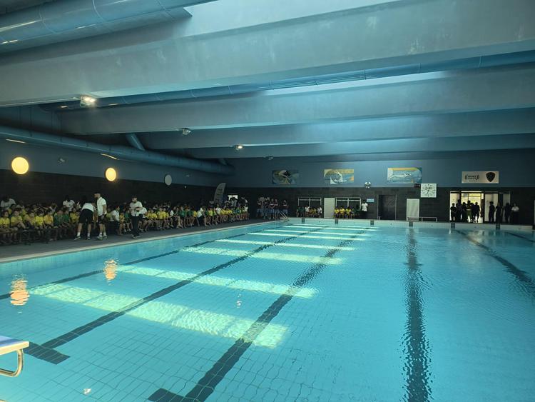 Piscina del centro 'Pino Daniele' di Caivano  - Adnkronos
