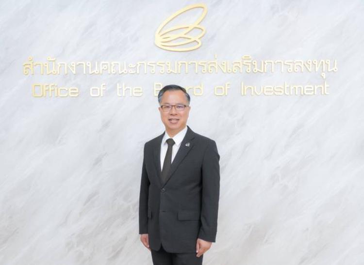 Mr. Narit Therdsteerasukdi, Secretary General of the Thailand Board of Investment (BOI)