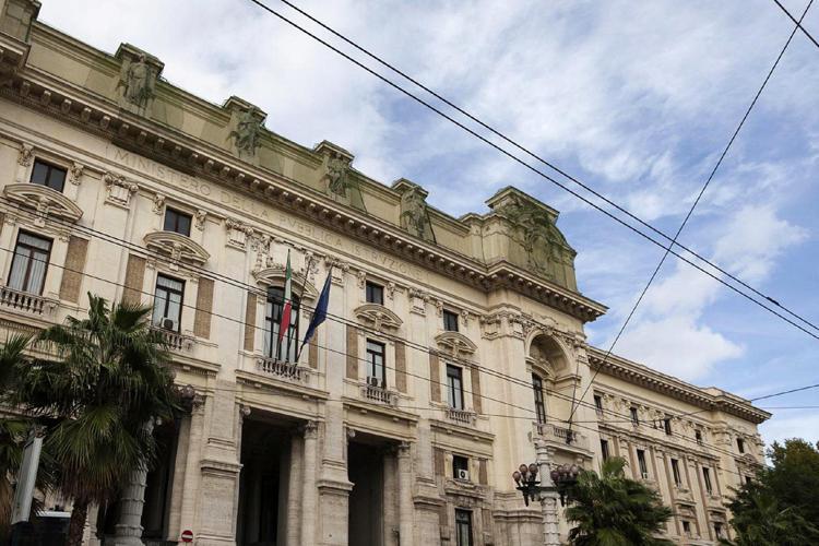 Piano potenziamento competenze linguistiche e mobilità all'estero, plauso dalle aziende in campo