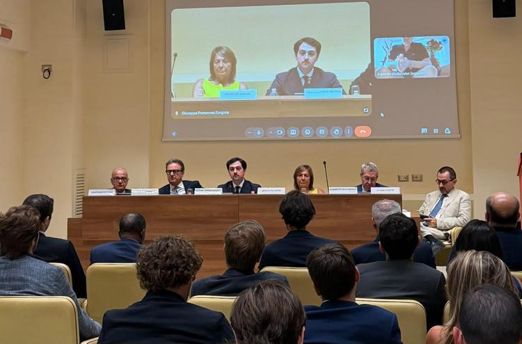 Sala gremita in Senato per il convegno 'L’Italia al Centro'