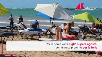 Vacanze estate 2026, luglio batte agosto