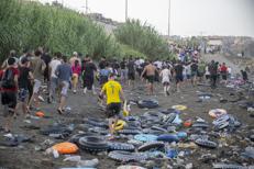 Migliaia di migranti irregolari sono entrati a Ceuta - Fotogramma/Ipa