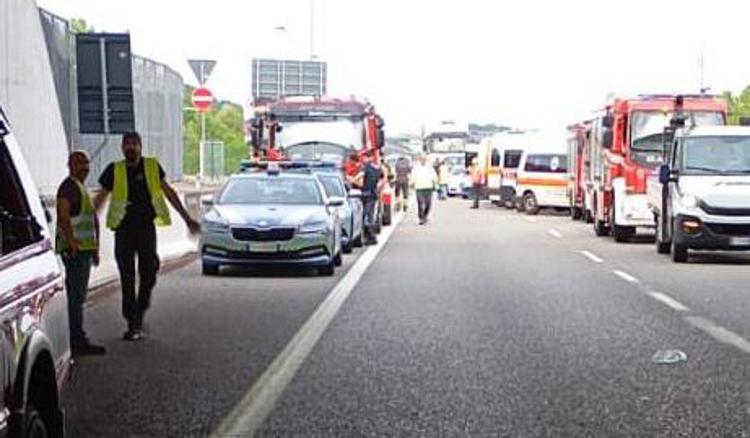 Incidente stradale, repertorio  - (Fotogramma/Ipa)