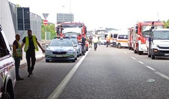 Incidente stradale, repertorio  - (Fotogramma/Ipa)