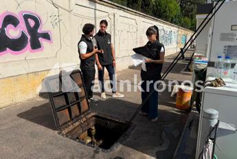 Controlli Gdf carburante - (Adnkronos)