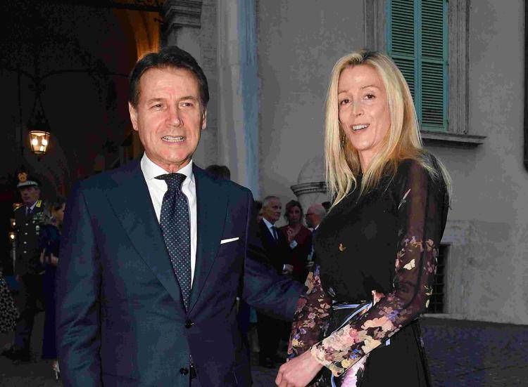Conte, Zampolli e il Plaza da 300 milioni: il pranzo diventa un caso politico