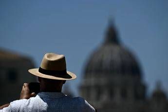 Meteo, domenica temporali su Alpi e Appennini. A Ferragosto caldo fino a 39°C