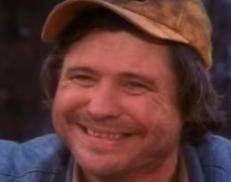 Ben Jones in Hazzard - (Fermo imagine)