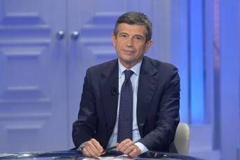 Rissa con spranghe e bottiglie in centro a Milano, Lupi: "Sicurezza centrale, Sala ha sottovalutato il problema"