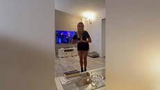 Ballando con le stelle, Noemi Bocchi imita il 'moonwalk'. L'ironia di Totti: 