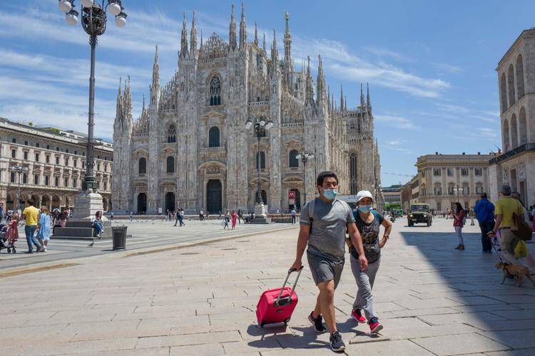 Ferragosto, a Milano in arrivo 400mila turisti stranieri. Barbieri (Confcommercio): 