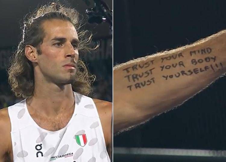 Tamberi e il messaggio sul braccio - (fermo immagine)
