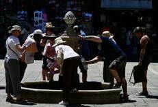 Fine del caldo, arriva la svolta meteo: temporali e temperature in calo da domani