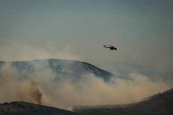 Elicottero in volo in Grecia - (AFP)