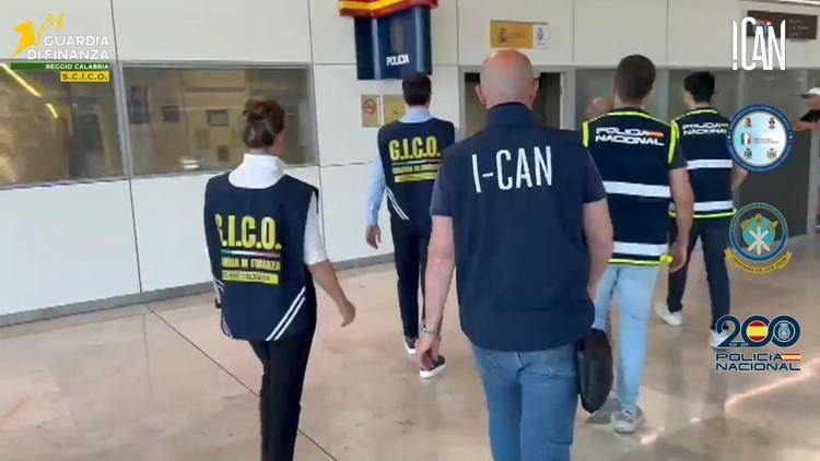 La consegna di Paviglianiti
