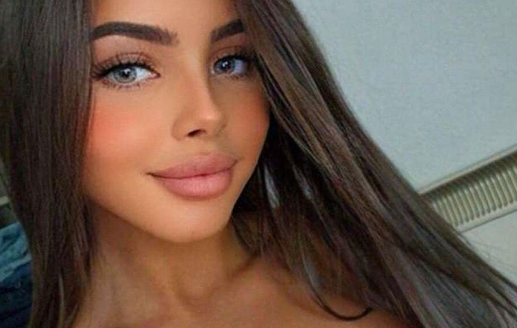 Sonia Bellina - (Instagram)