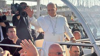 Leone XIV sulla papamobile - (Foto Adnkronos)