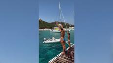 Tania Cagnotto, vacanze in famiglia con gare di tuffi - Video