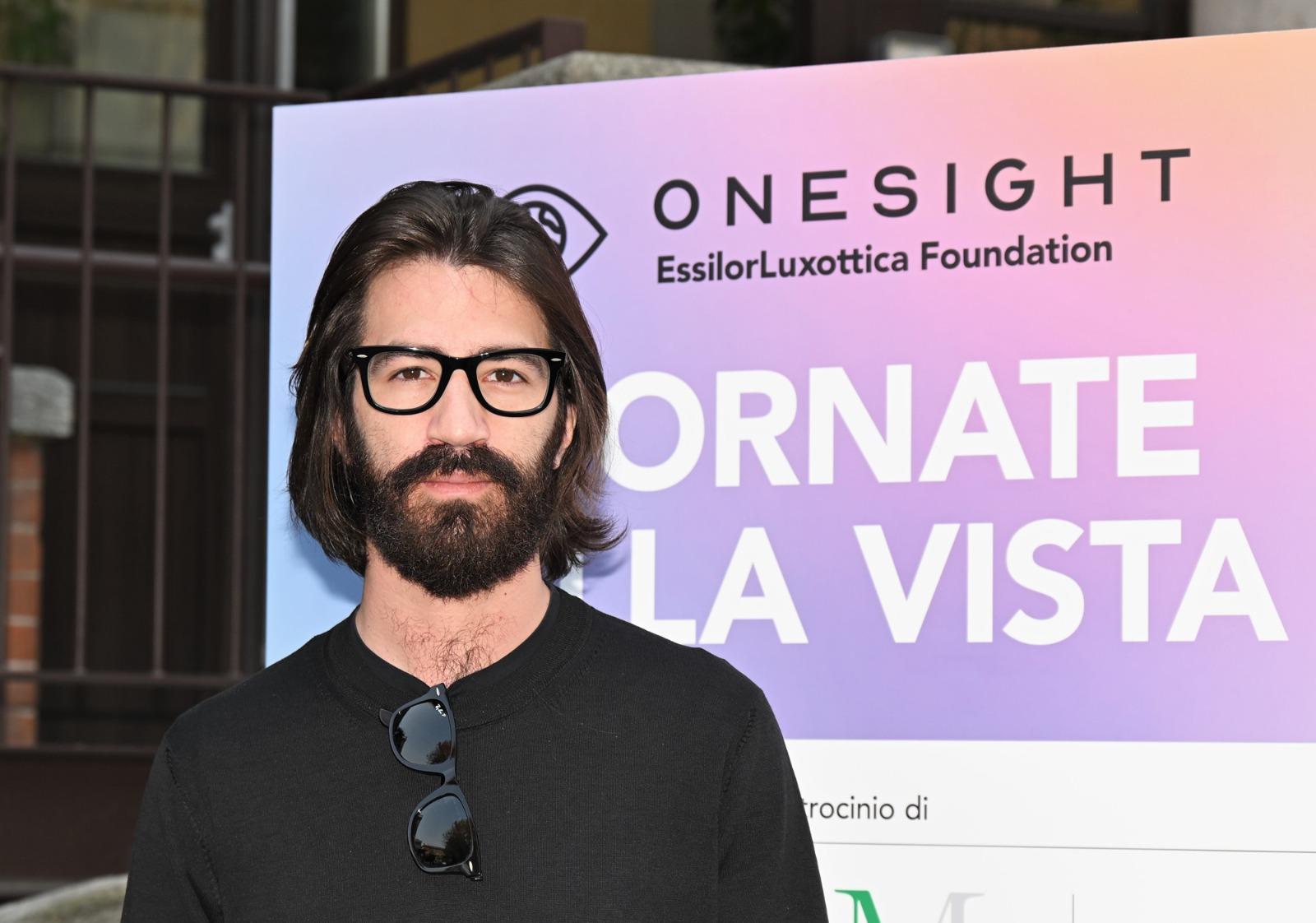 EssilorLuxottica, Leonardo Maria Del Vecchio lascia tutti gli incarichi