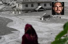 L'alluvione in Nepal - Fotogramma e il turista italiano Stefano Lotumolo, foto dal profilo Fb
