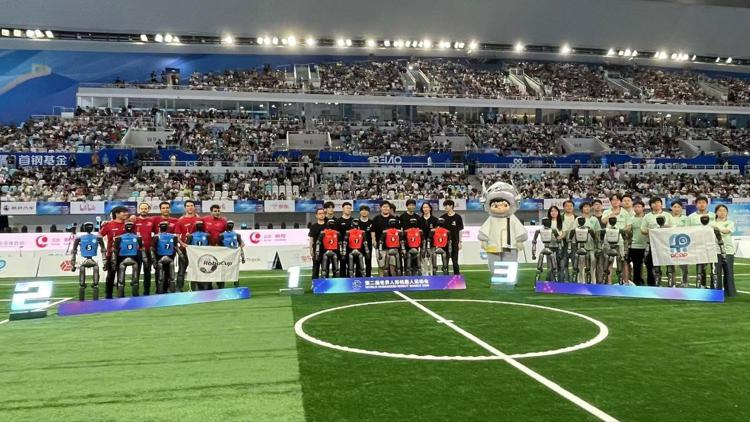 Al Maker Faire Rome la 'RoboCup', primo torneo italiano di calcio riservato ai robot umanoidi