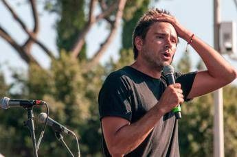 Di Battista, il 'Dibba' duro e puro dal grillismo al Parlamento fino all'opposizione permanente