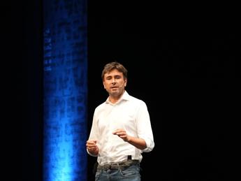 Di Battista, il malore a Cuba e l'ipotesi rientro: il protocollo
