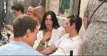 Gestore locale palermitano amato da Dua Lipa: "Spero che torni"