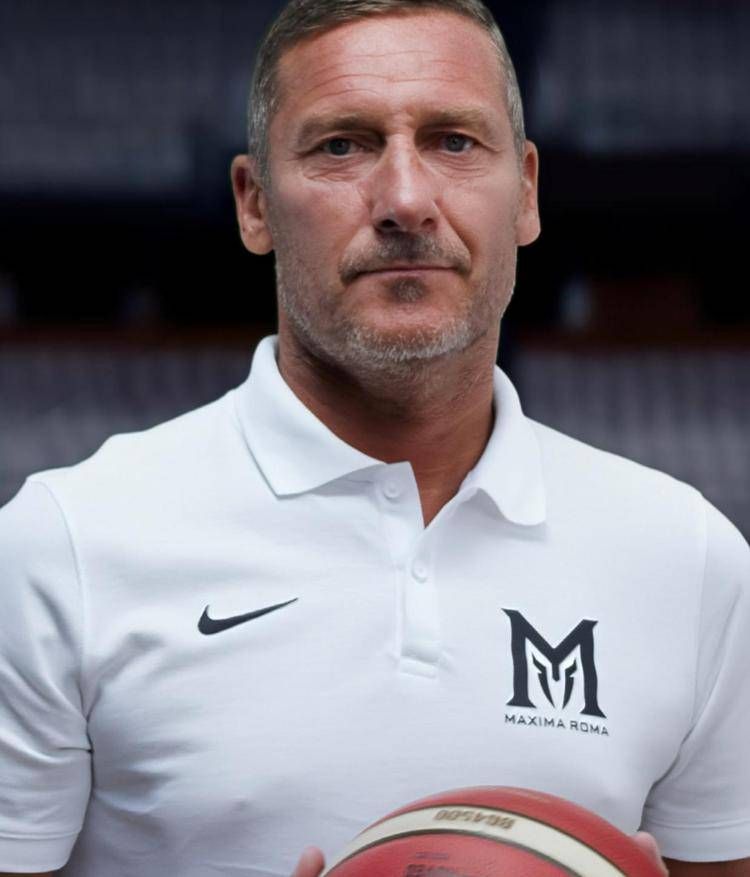 Francesco Totti - Maxima Roma basket