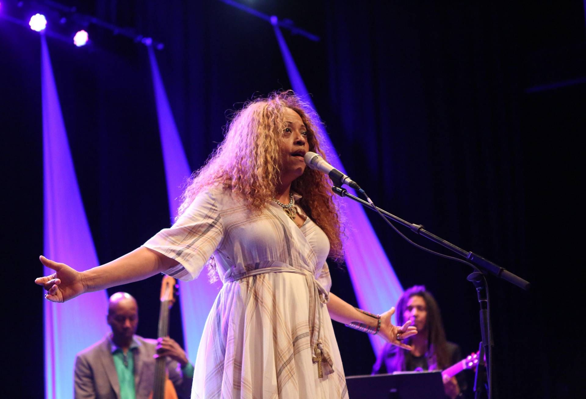 Cassandra Wilson, è morta la grande voce del jazz americano: aveva 70 anni