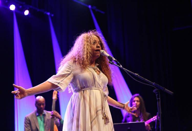 Cassandra Wilson - (Ipa)