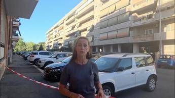 Omicidio-suicidio a Ostia, uomo si getta dal quarto piano: in casa trovata morta la madre - Videonews dalla nostra inviata